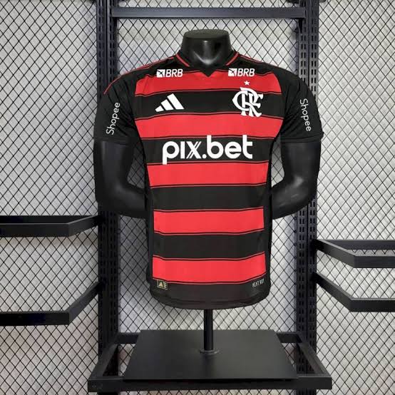 Camiseta Versión Jugador Flamengo Local 24/25