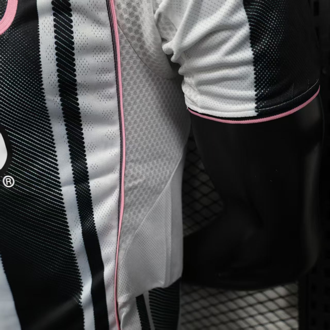 Camiseta Versión Jugador Juventus Local 25/26
