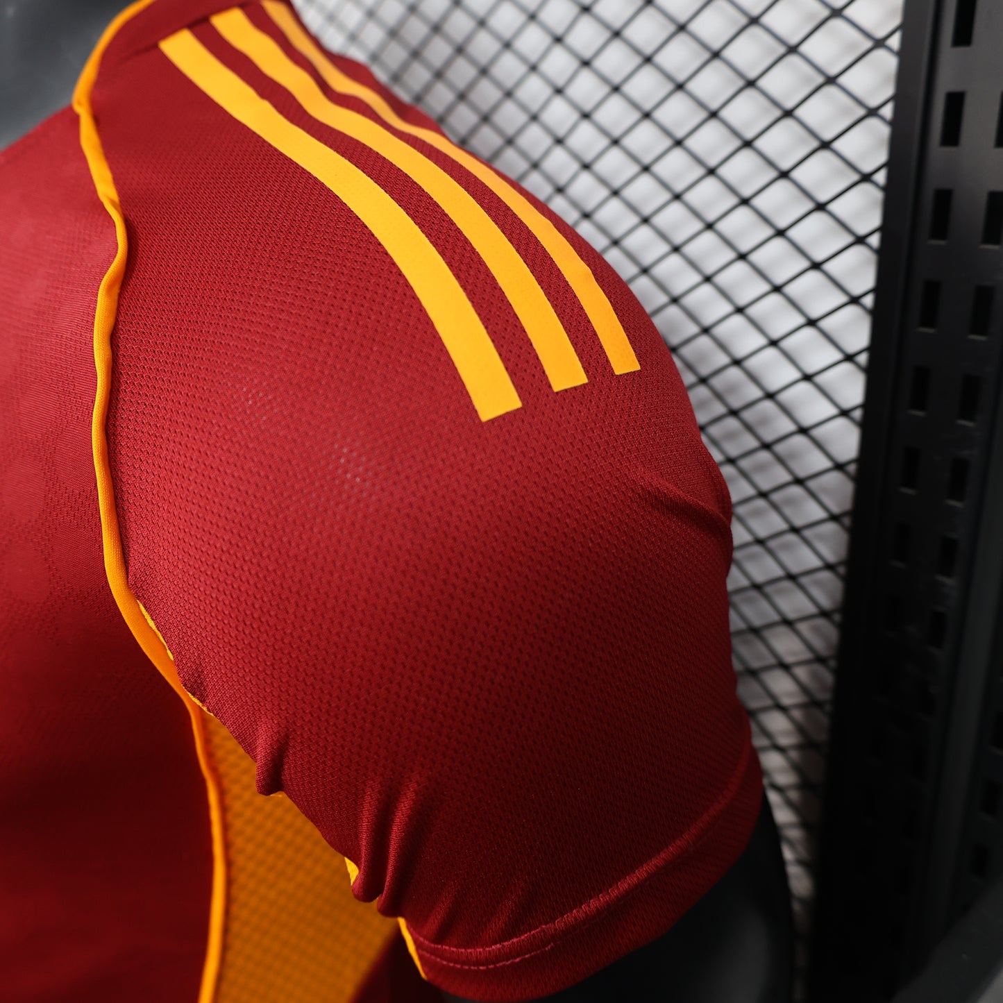 Camiseta Versión Jugador Roma Local 25/26