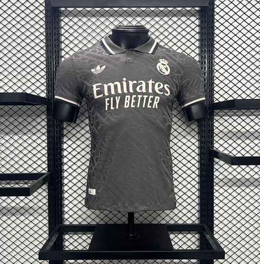 Kit Completo Versión Jugador Real Madrid Tercera 24/25