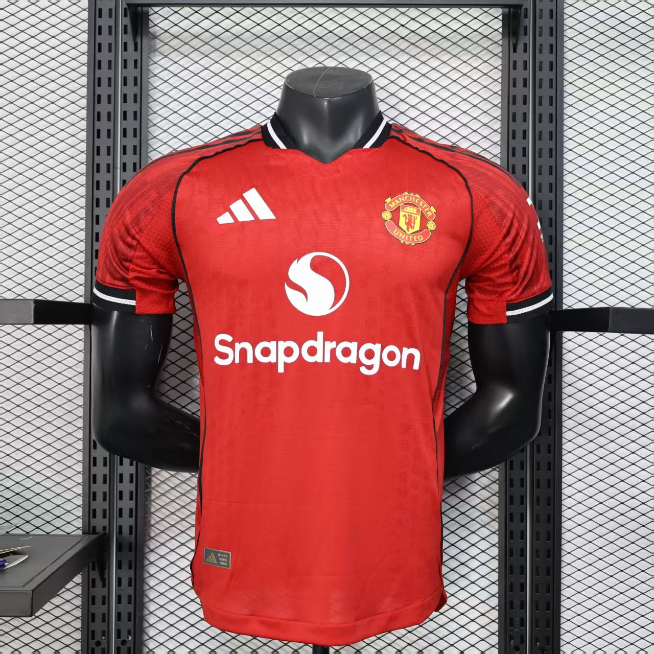 15 Camiseta Versión Jugador Manchester United Local 25/26