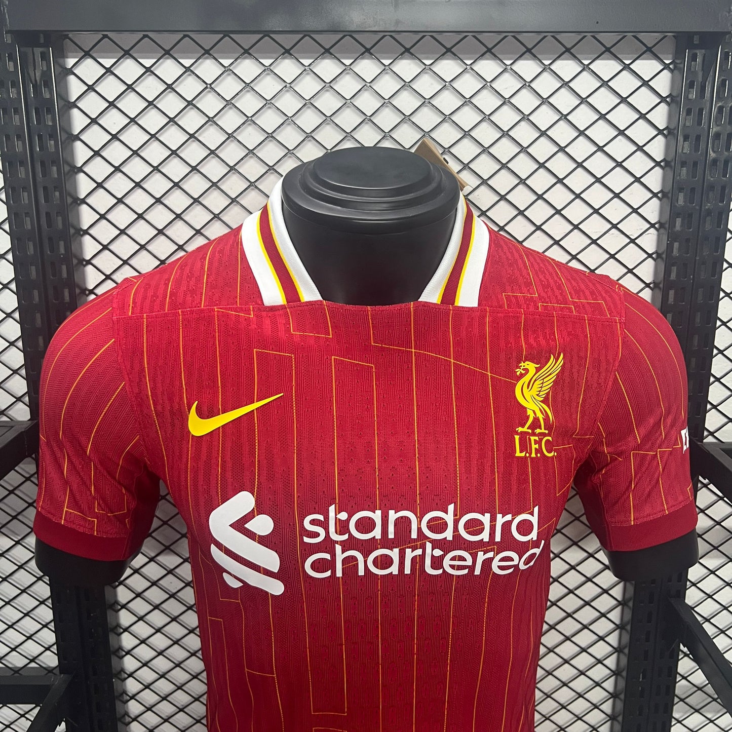 Camiseta Versión Jugador Liverpool Local 24/25