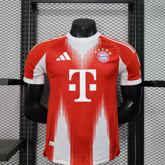Camiseta Versión Jugador Bayern Munich Local 25/26