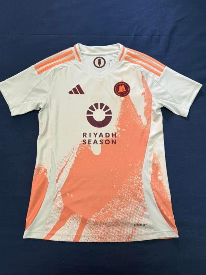 Camiseta Versión Jugador Roma Visita 24/25