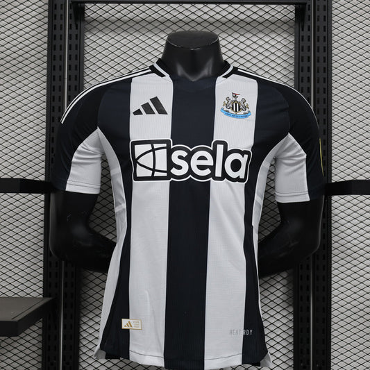 Camiseta Versión Jugador Newcastle Local 24/25