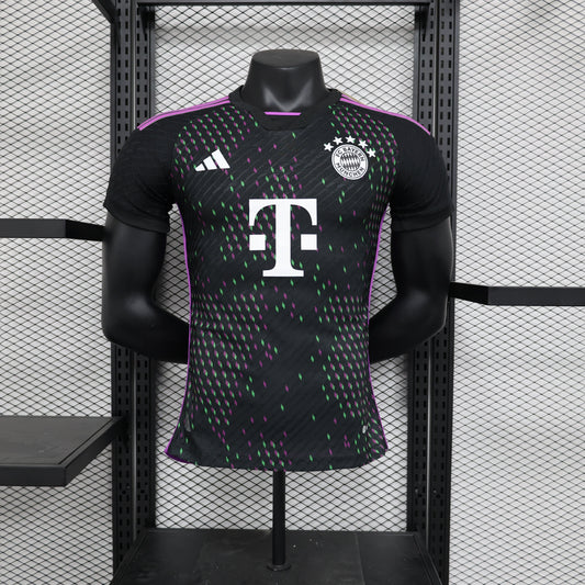 Kit completo Versión Jugador Bayern Munich Visita 23/24