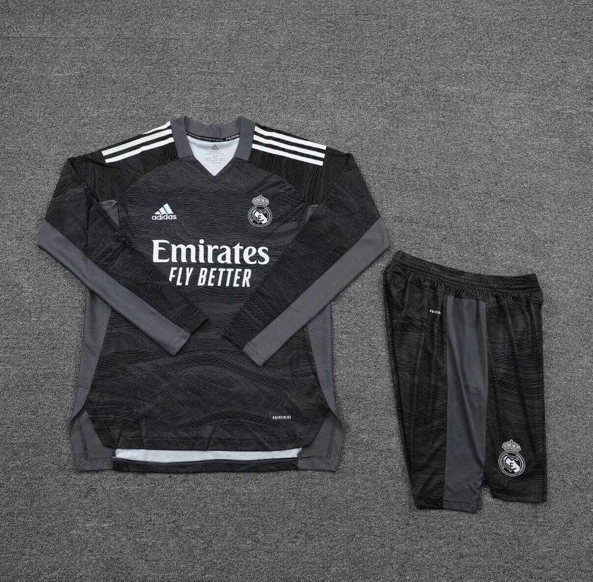 Conjunto Arquero Versión Jugador Real Madrid 2021-2022