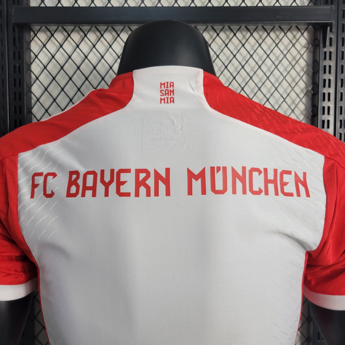 Camiseta Versión Jugador Bayern Munich Local 23/24